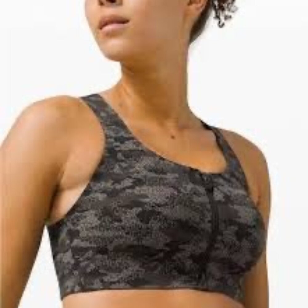 NWT Lululemon Enlite Sports Bra, Size 36B, Camo